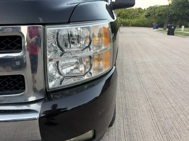 Clear Chevrolet truck headlight after restoration